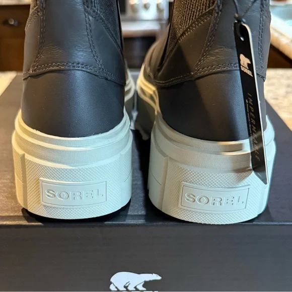 NEW Sorel Caribou Waterproof Leather WOMEN'S Platform CHELSEA BOOT In Jet/Pixel - Picture 7 of 15